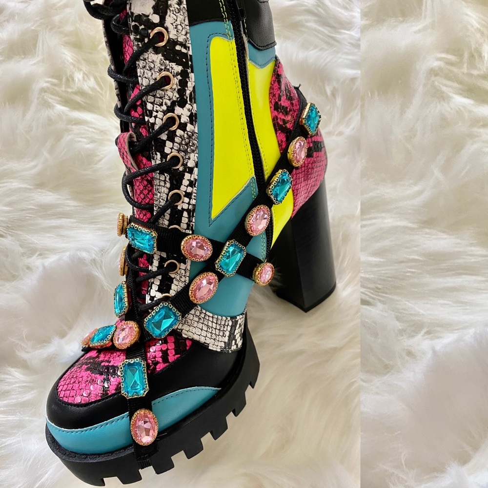 ‼️LAST PAIR‼️color rhinestone heel booties boots - Picture 2 of 6